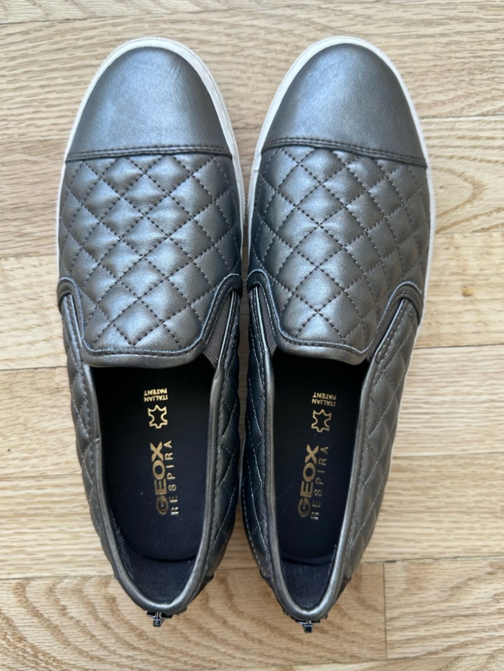 Geox Metallic Quilted Slip-On Loafers in Pewter Size 7
